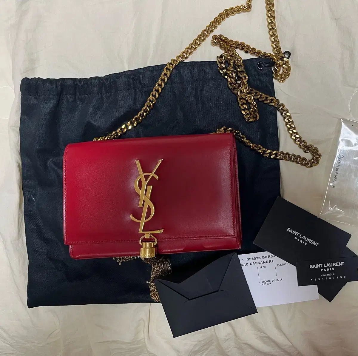 とても良い Saint Laurent サンローラン 赤 チェーンバッグ