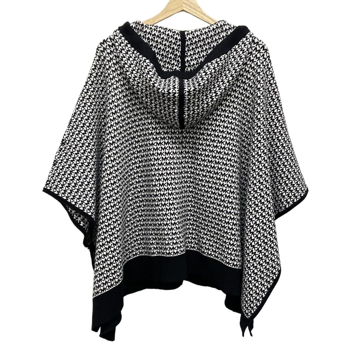 MICHAEL KORS マイケルコース ポンチョ サイズS Ｍ レディース - 白×黒 ニット ジップアップ 春 秋