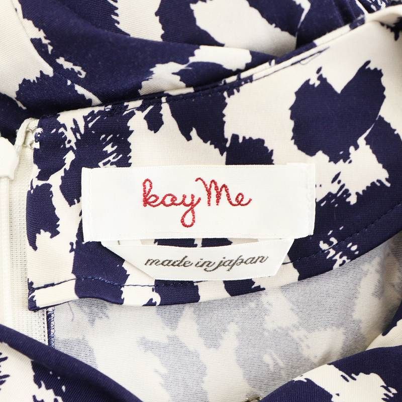 kay me　ワンピース　カシュクール　マキシ丈　ホワイト　9号　現行タグ ケイミー kay me ワンピース ロング丈 長袖 カシュクール 総柄 9