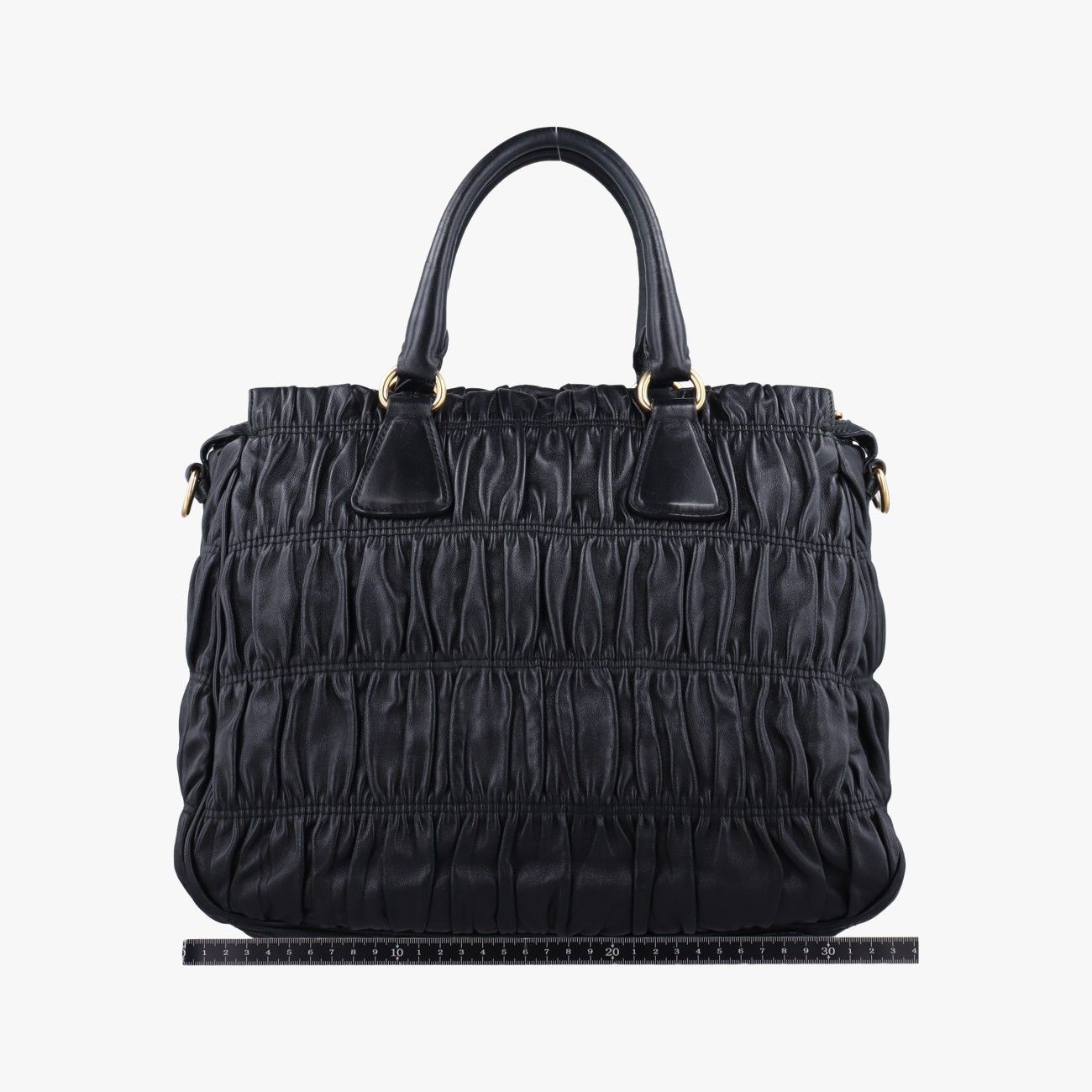 美品✨PRADA プラダ ノーカラージャケット ギャザーデザイン ブラック 40 美品✨PRADA プラダ ノーカラージャケット ギャザーデザイン