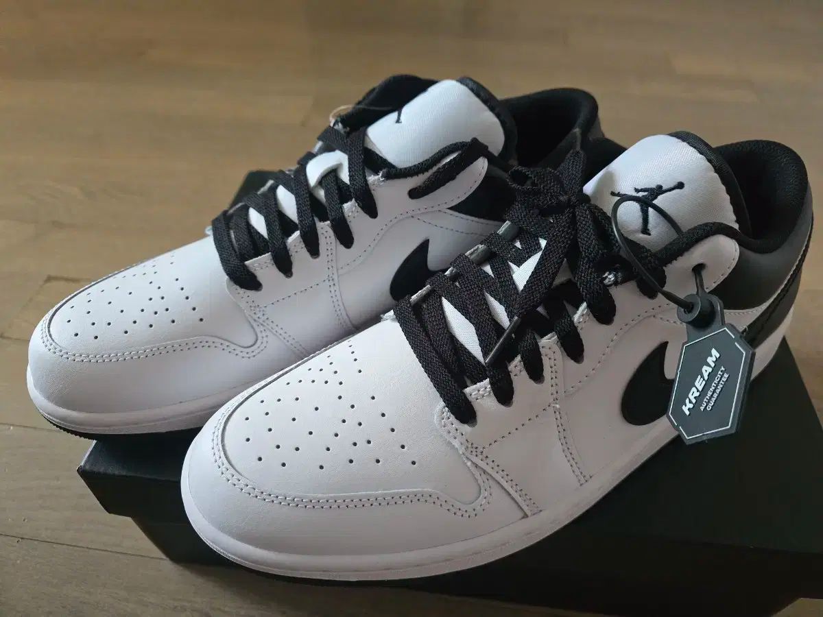 0 LOW JORDAN AIR ロー ジョーダン エア ナイキ WMNS ホワイト エアジョーダン | BRAND SE - グレー-ホワイト