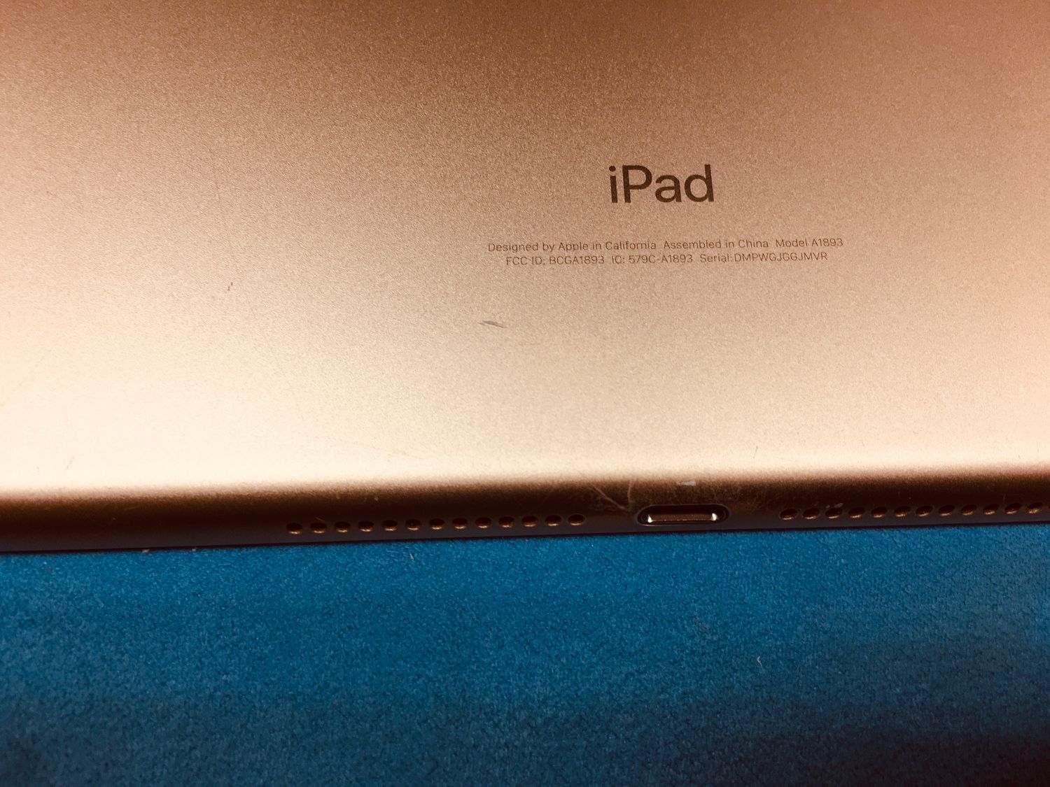 Apple iPad 第6世代 32GB ゴールド iPad (第6世代) Wi-Fi 32GB