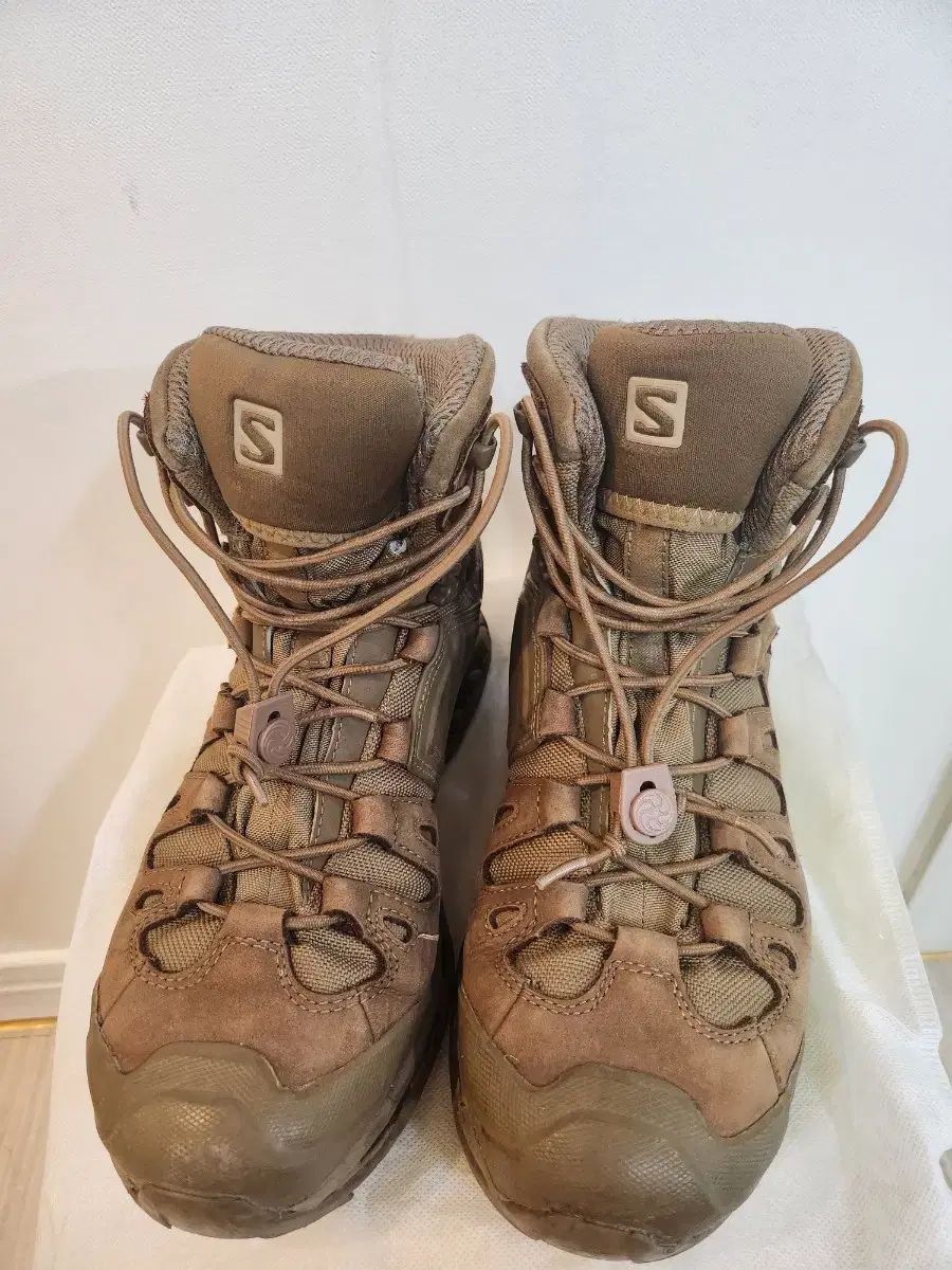 SALOMON サロモン 4D GORE-TEX ゴアテックス フォース 2 戦術化 ライティングフォン ハイキングブーツ 265