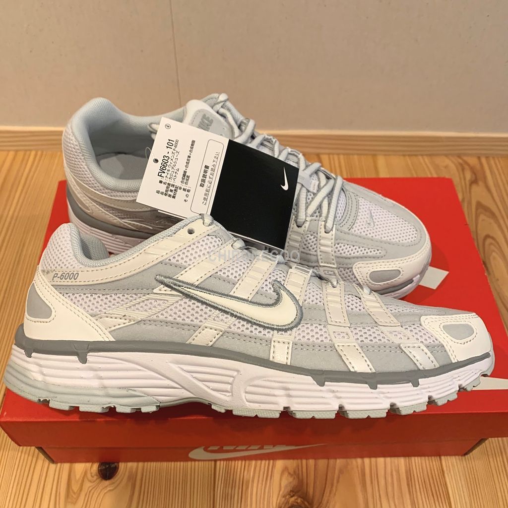 Nike P6000 ホワイト/グレー スニーカー - メルカリ