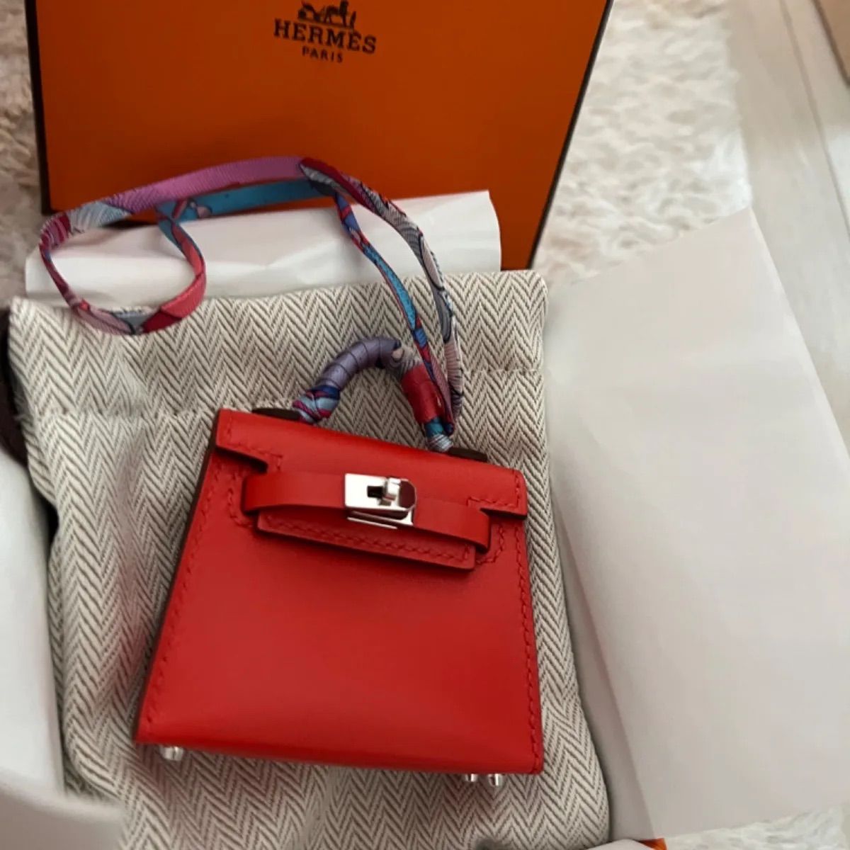 限定セール中】 エルメス ケリーチャーム Hermes Kelly ツイリー