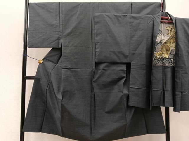 平和屋着物男性　本場大島紬　アンサンブル　100亀甲　羽裏：虎　正絹　逸品　BAAL2076hv