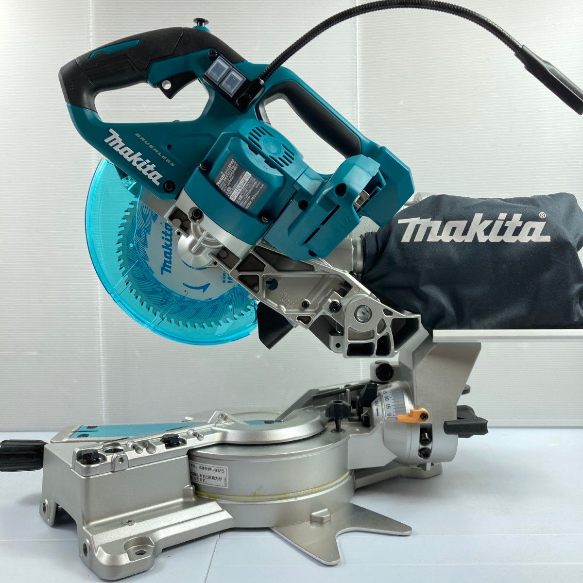 マキタ 165mm 18V 充電式スライドマルノコ LS610DZ (本体のみ