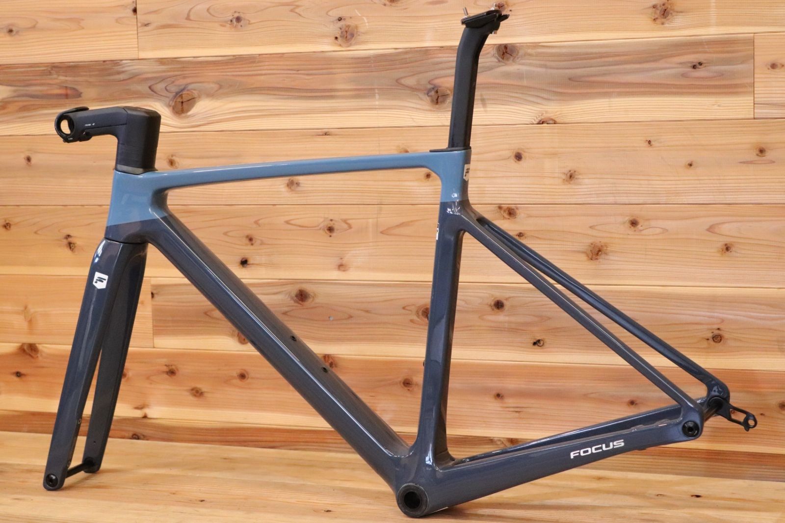 美品！ フォーカス FOCUS イザルコ マックス IZALCO MAX DISC 9
