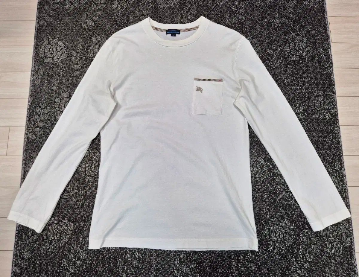 バーバリーブルーレーベルの新品未使用ロングカットソー 楽天市場】バーバリー ブルーレーベル（Tシャツ・カットソー