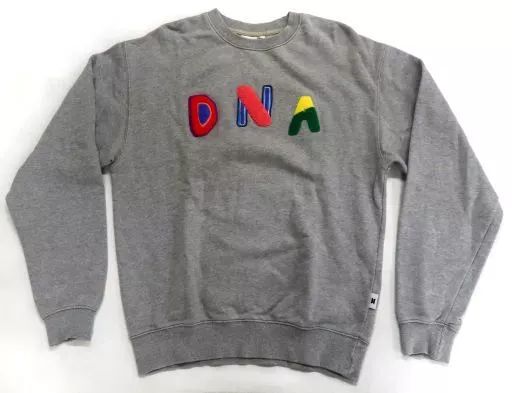 アウターウェア　BTS(防弾少年団) DNA スウェットシャツ グレー Mサイズ 「BTS POP UP ： HOUSE OF BTS」 韓国・東京限定 中古】アウターウェア BTS(防弾少年団) DNA スウェットシャツ