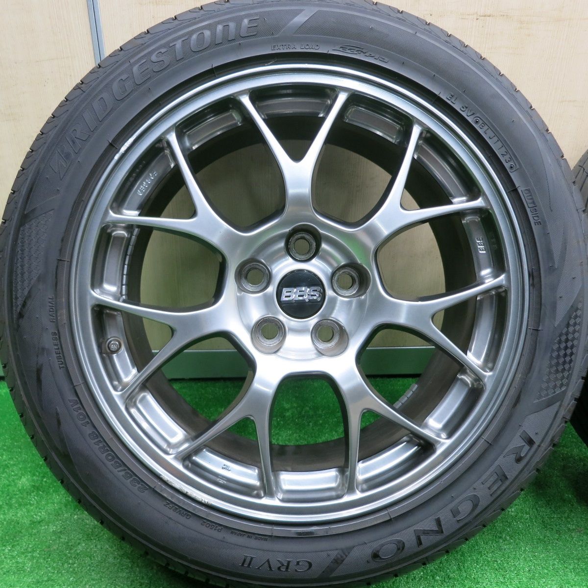 [送料無料] バリ溝！23年！9.5分★三菱 ランエボX 純正 BBS RG406 鍛造 235/50R18 ブリヂストン レグノ GRV2 ...