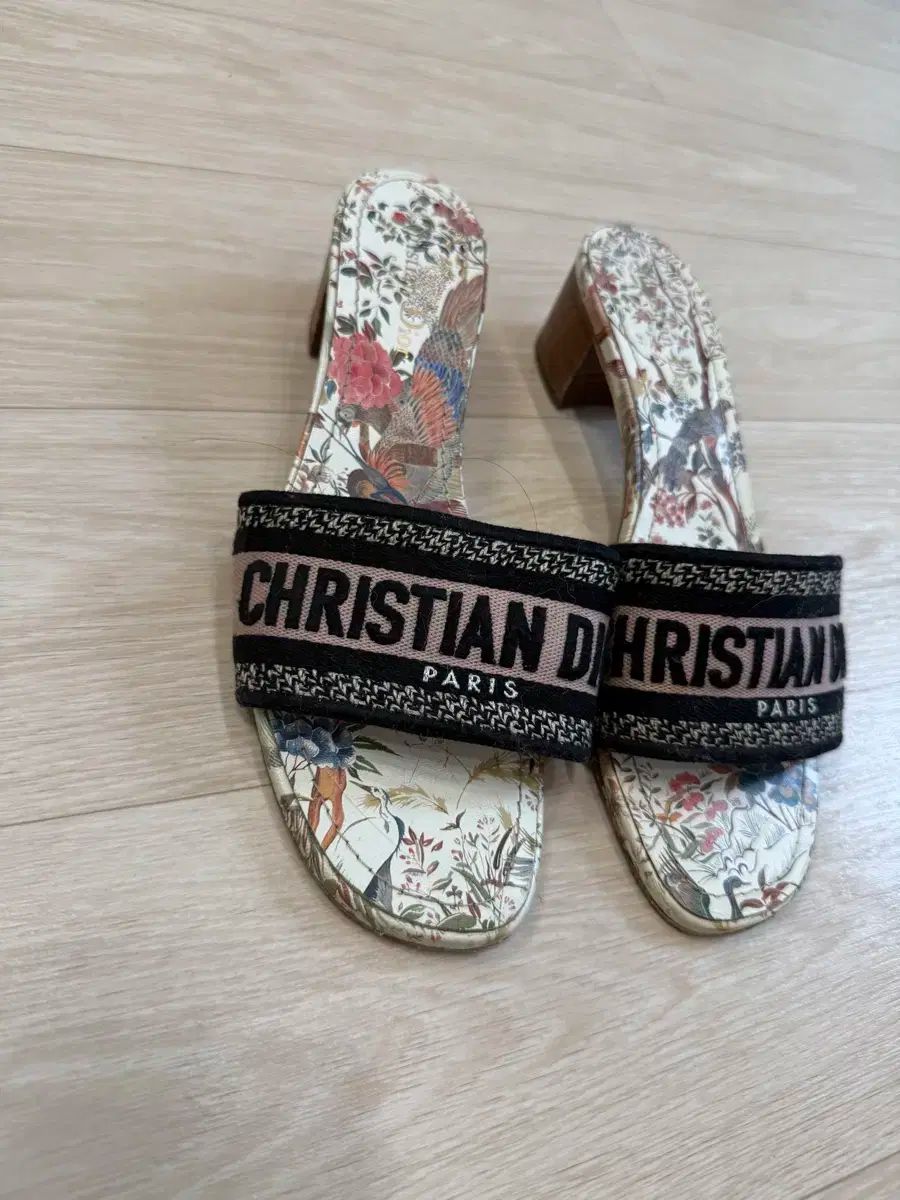  クリスチャン DIOR ディオール フラワー パターン スリッパ 39 サイズ サンダル サンダル ミュール