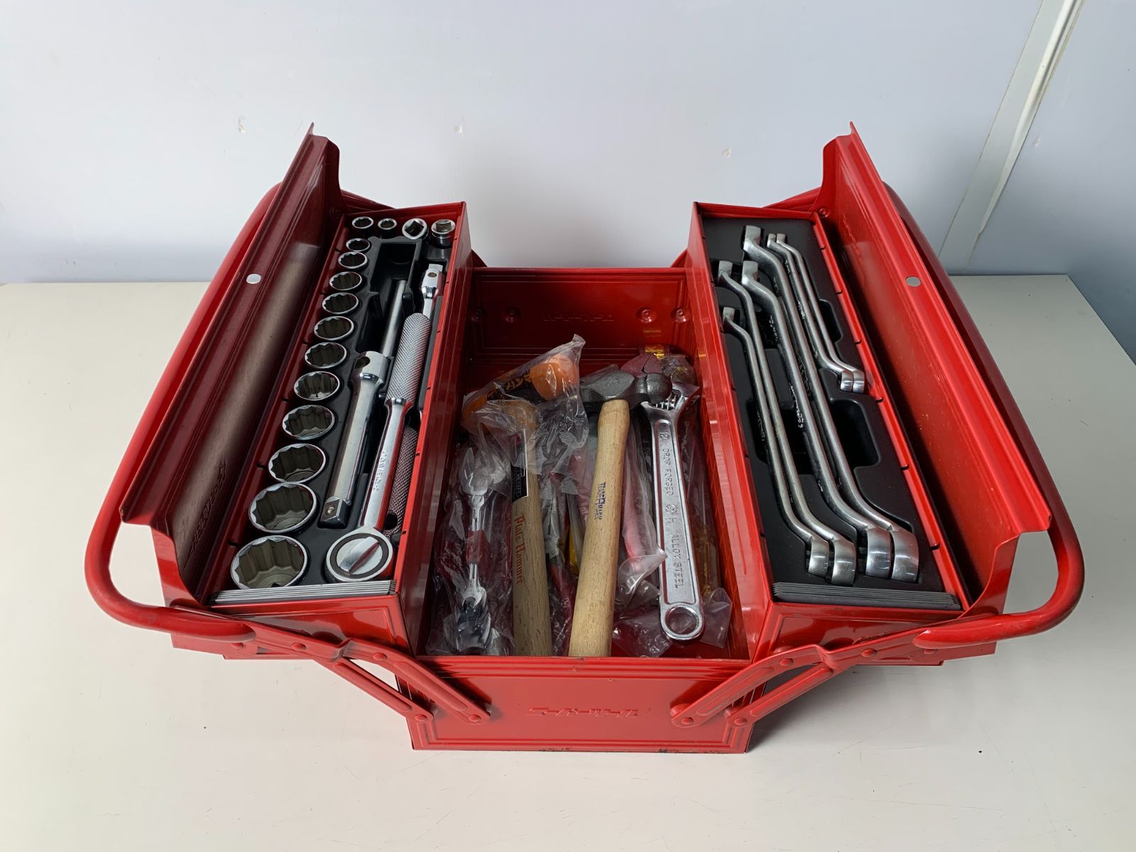 スーパーツール 高級プロ用携帯工具セットSー7000s - メルカリ