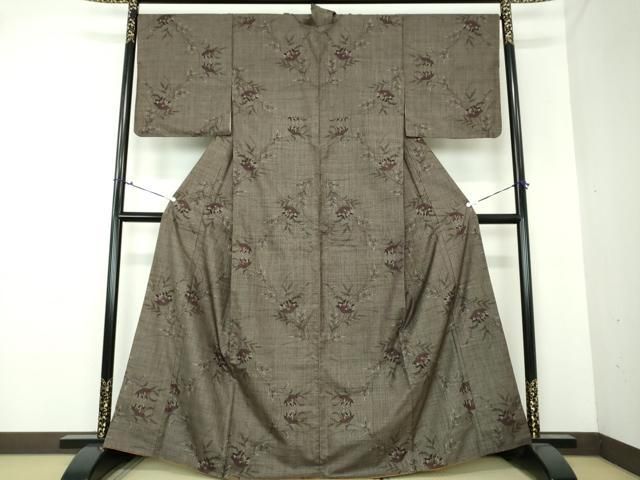 平和屋着物●本場大島紬　7マルキ　草花文　正絹　逸品　DAAU5238ps 平和屋着物○本場大島紬 7マルキ 草花文 正絹 逸品 DAAU5238ps - メルカリ