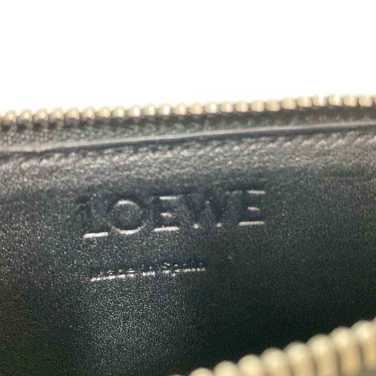 ロエベ
