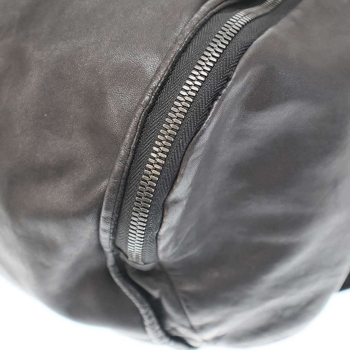 JULIUS ユリウス レザーレクタングルバッグパック ブラック - メルカリ