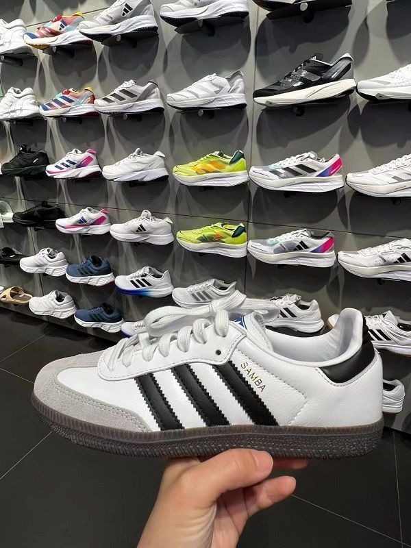 値下げします 新品 adidas SAMBA OG アディダス男女兼用