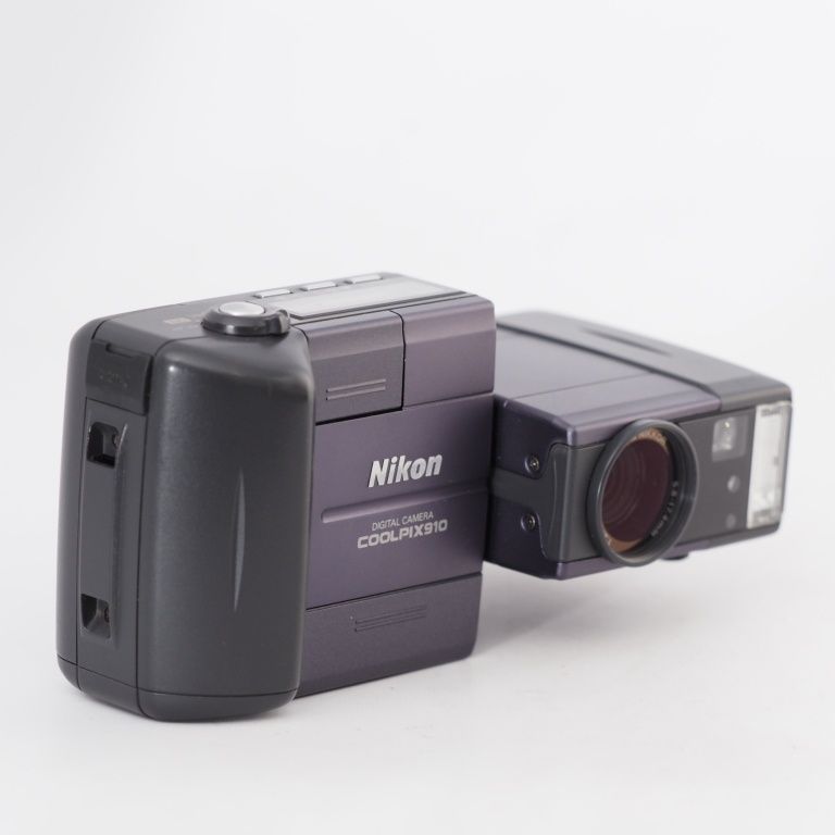 Nikon ニコン COOLPIX910 130万画像 コンパクトデジタルカメラ