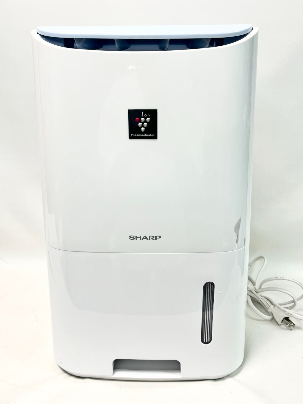SHARPシャープ 衣類乾燥除湿機 CV-G71-W 木造9畳～鉄筋18畳まで ホワイト系 プラズマクラスター 動作確認済み - メルカリ