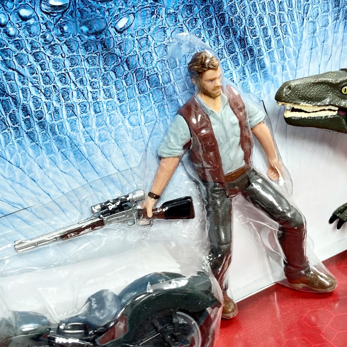 ☆☆Hasbro ジュラシック・ワールド 炎の王国 オーウェン・グレイディ アクションフィギュア エスケープパック バイク Hasbro ジュラシック・ワールド 炎の王国 オーウェン