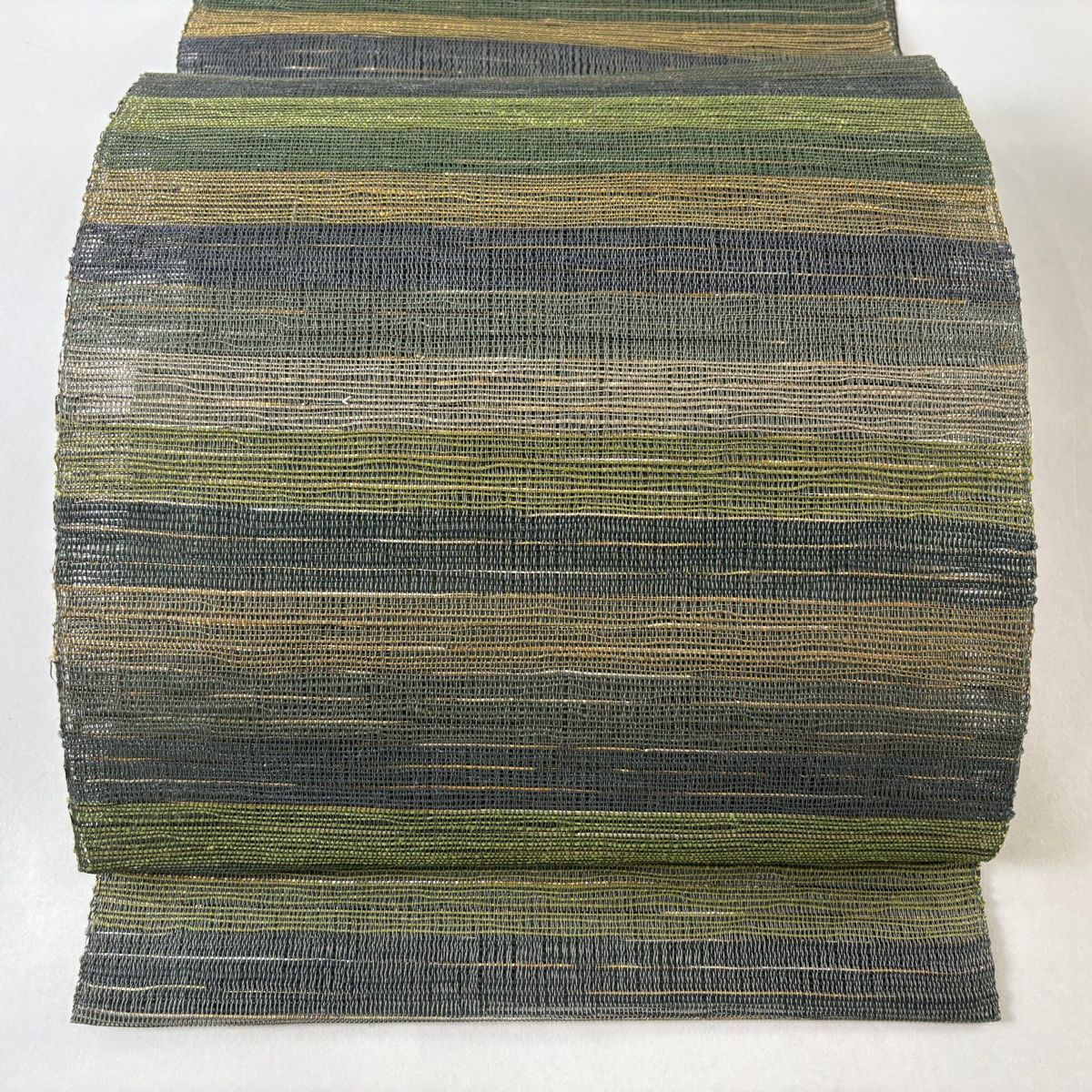 袋帯 美品 秀品 葉柄 朱色 お太鼓柄 正絹 中古