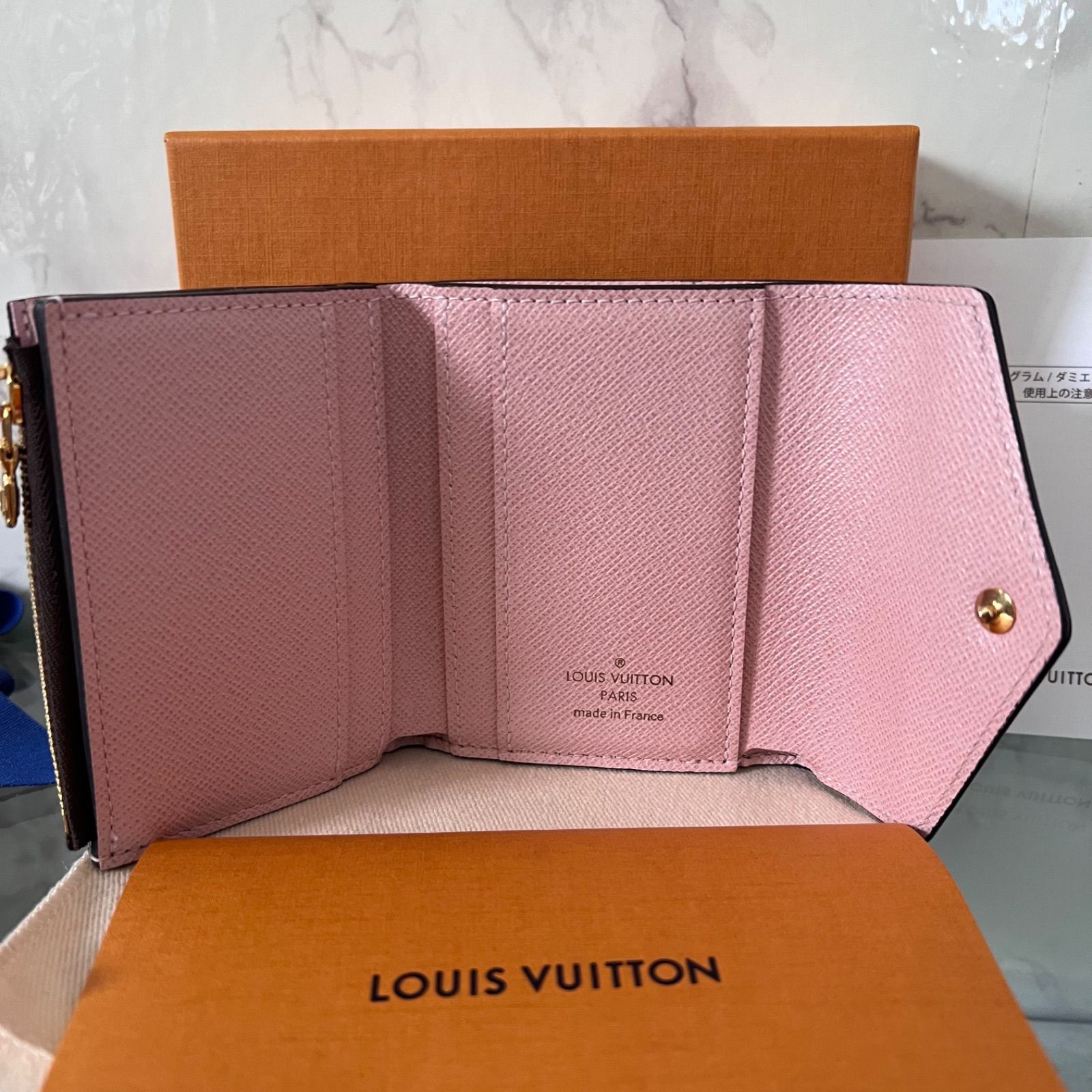 LOUIS VUITTON ルイヴィトン ポルトフォイユ ヴィクトリーヌ 三つ折り ...