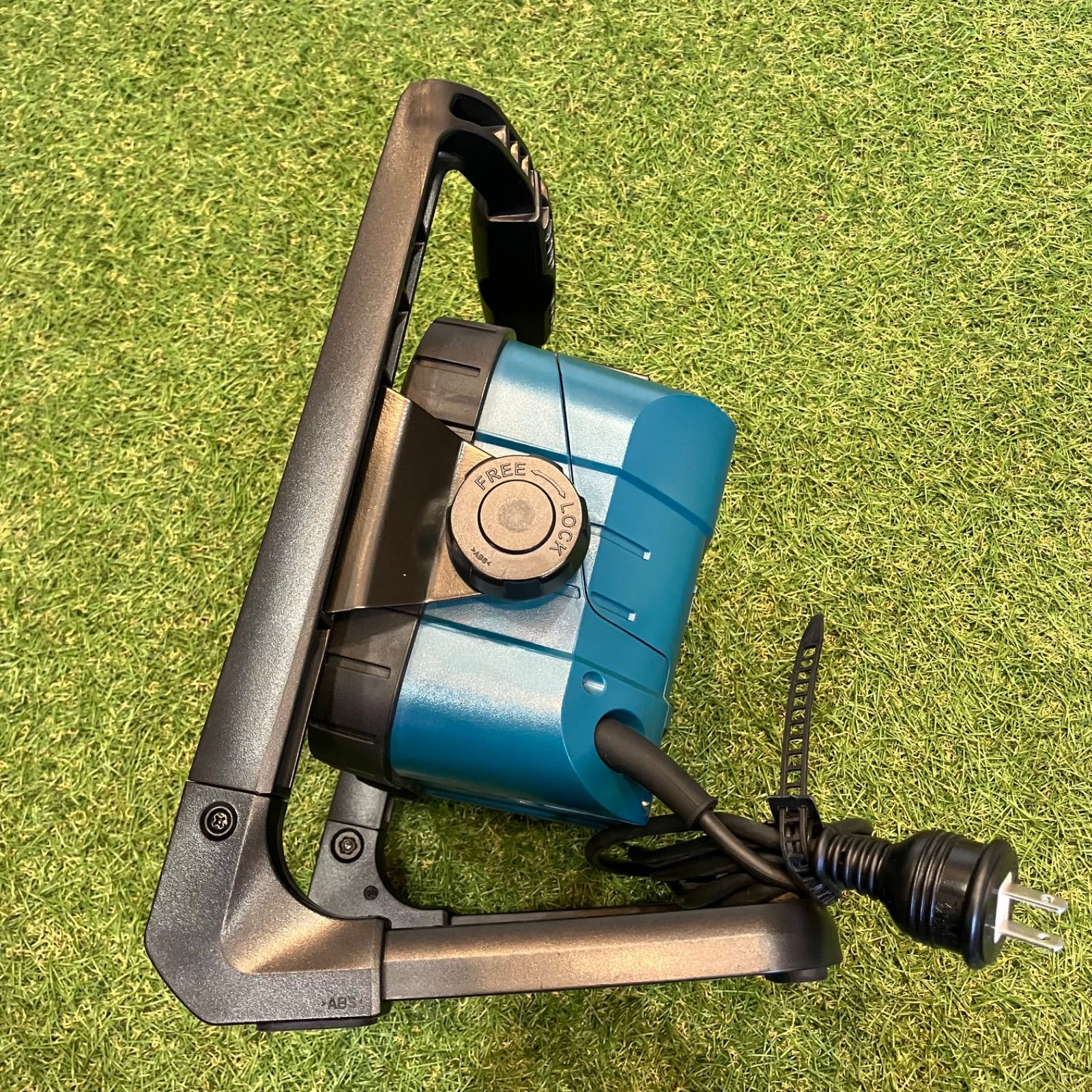 ML805