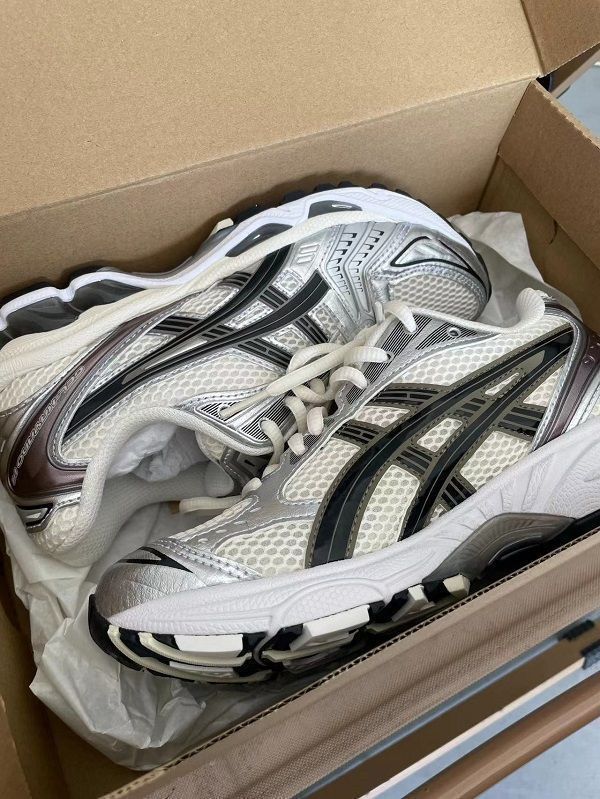 新品 ASICS GEL-KAYANO 14 Cream Black#01