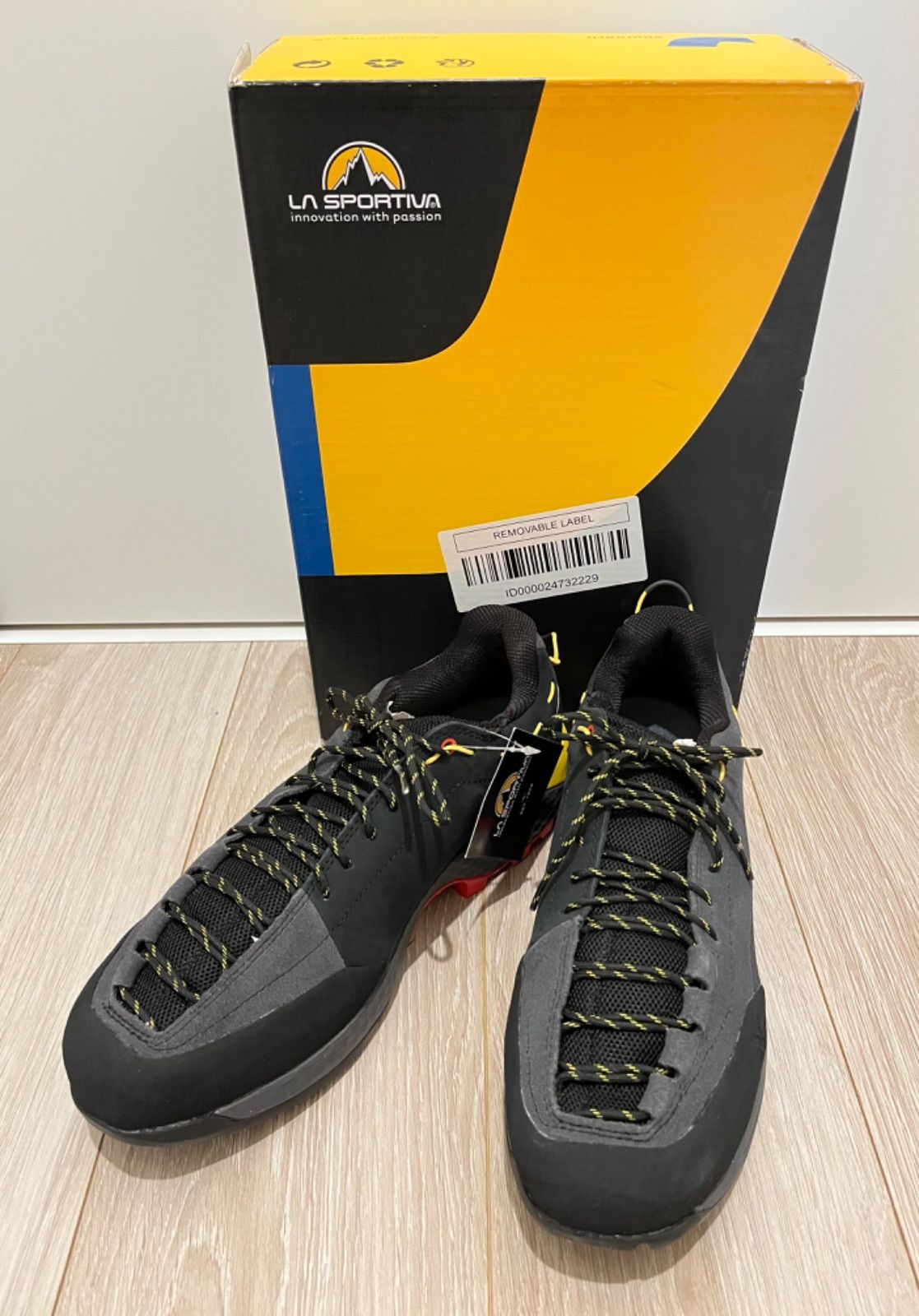 27 6 cm スポルティバ トラバースX ガイド レザー 登山靴