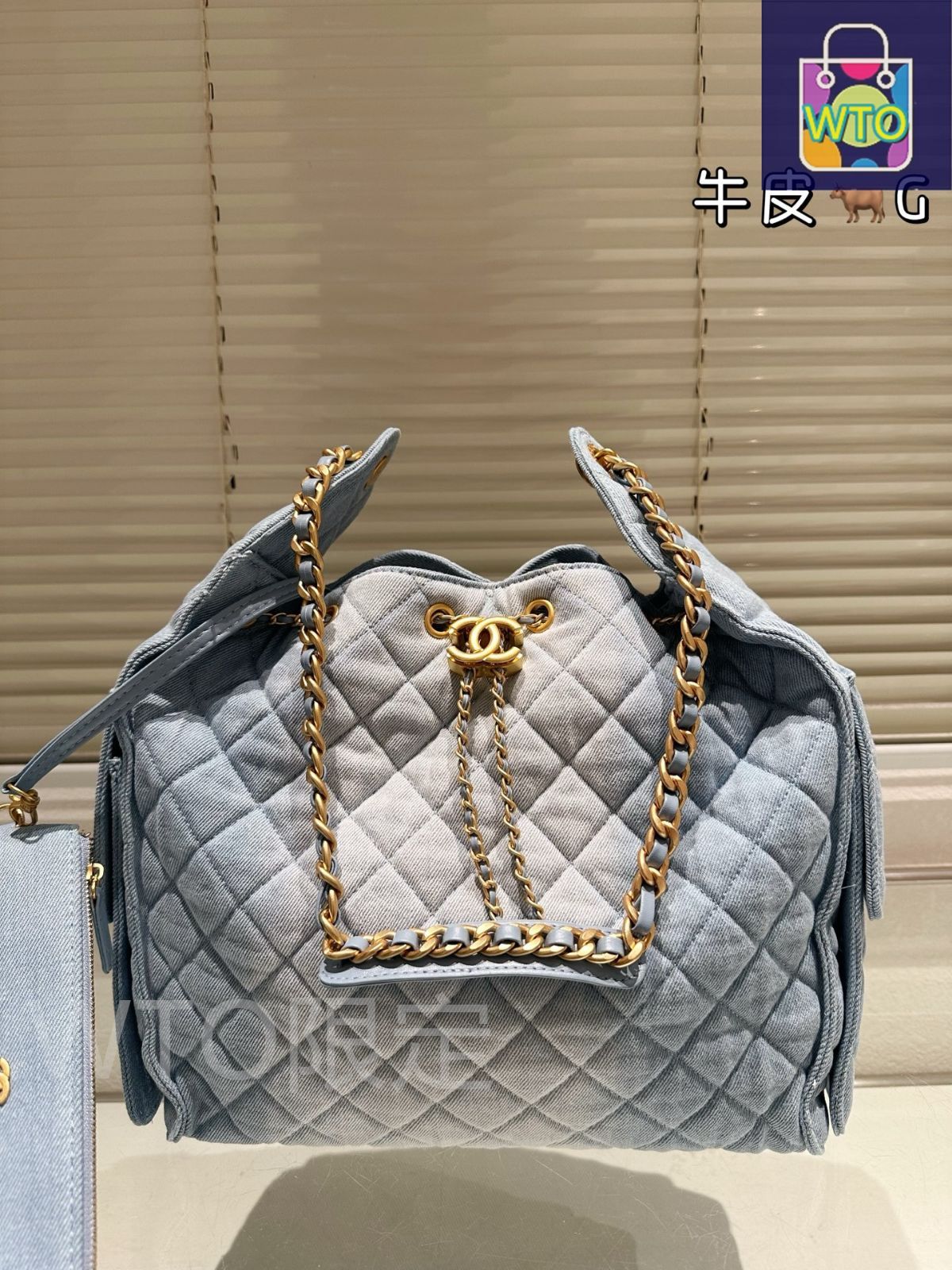 値下げ！新品未使用　シャネル　パンプス　ブルー　25A 最新作　37.5 超希少 今日特価】Chanel 25s Light Blue Denim Hobo シャネル 25s