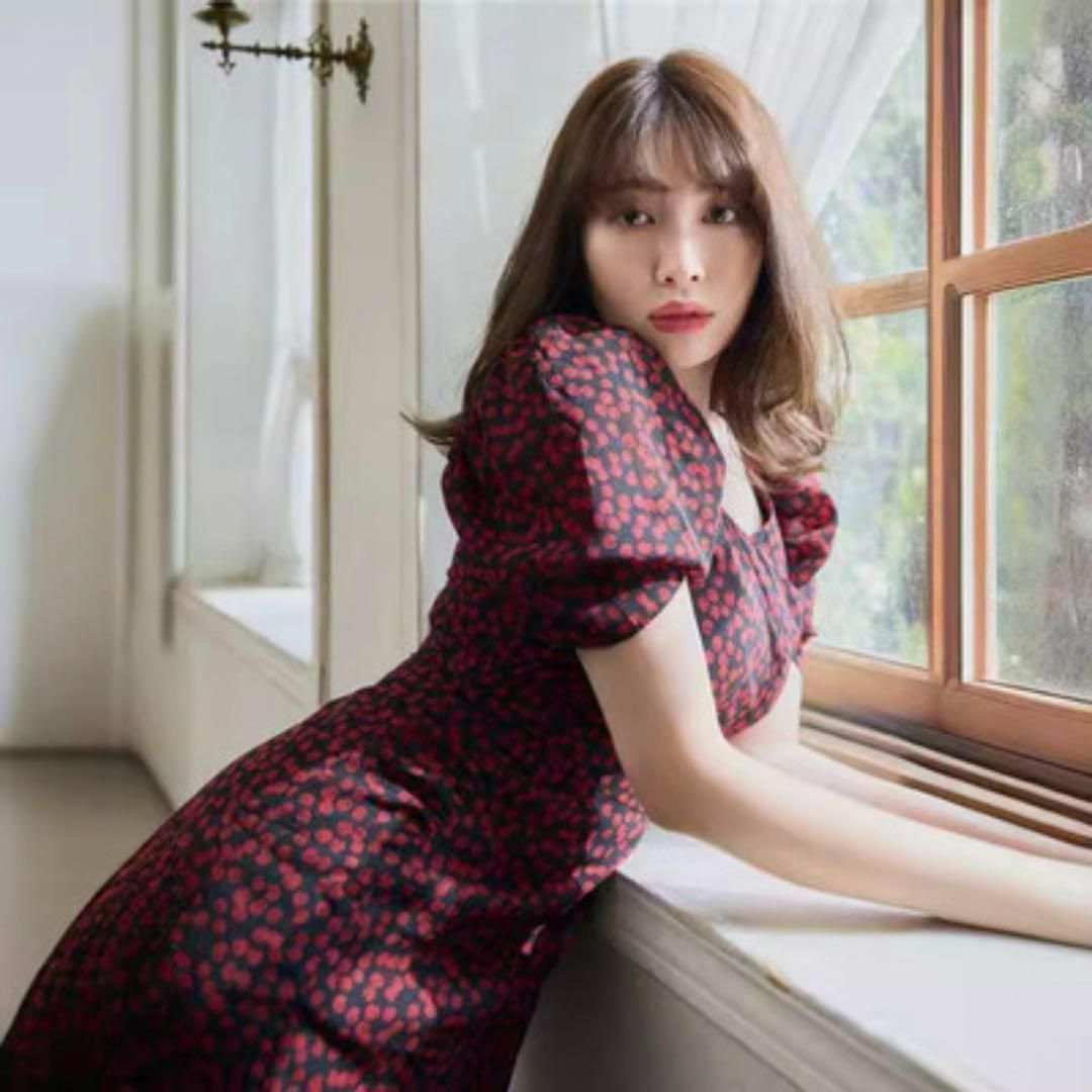 Cherry Pattern Cache-Coeur One-Piece 【公式通販】
