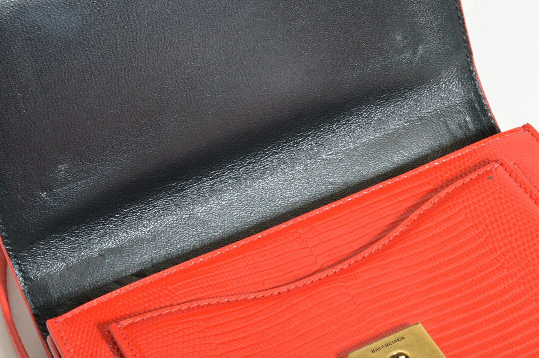バレンシアガ Balenciaga サッチェル リザード型押し チェーンショルダーバッグ レッド 580641 レディース F-YA1112 DECORATOM_COM_BR