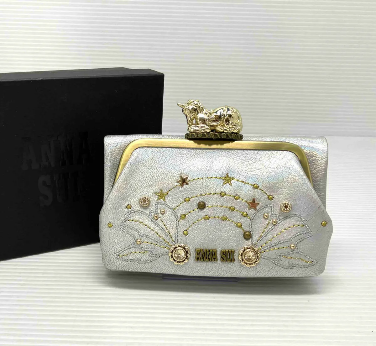 ☆ ANNA SUI アナスイ がま口 ユニコーン 二つ折り財布 シルバー