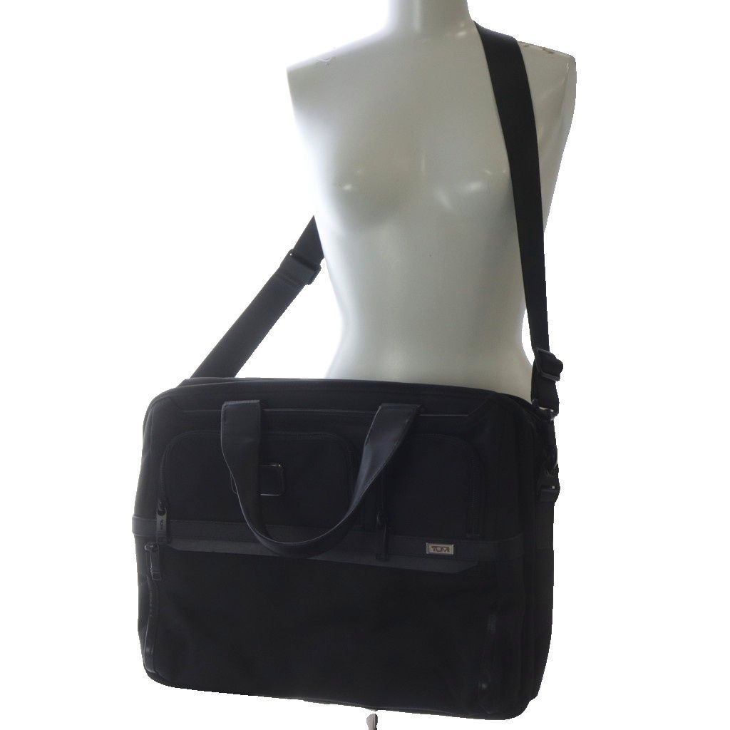 TUMI エクスパンダブル