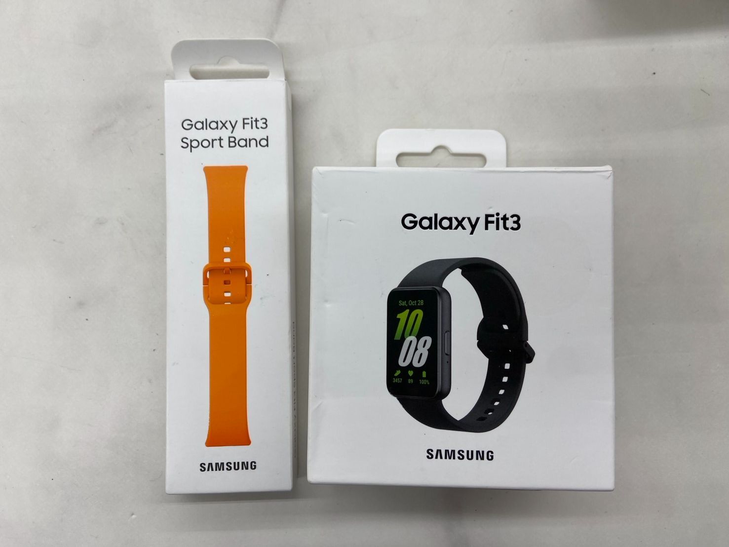 Samsung Galaxy Fit3 スマートウオッチ ブラック 替えベルト付き