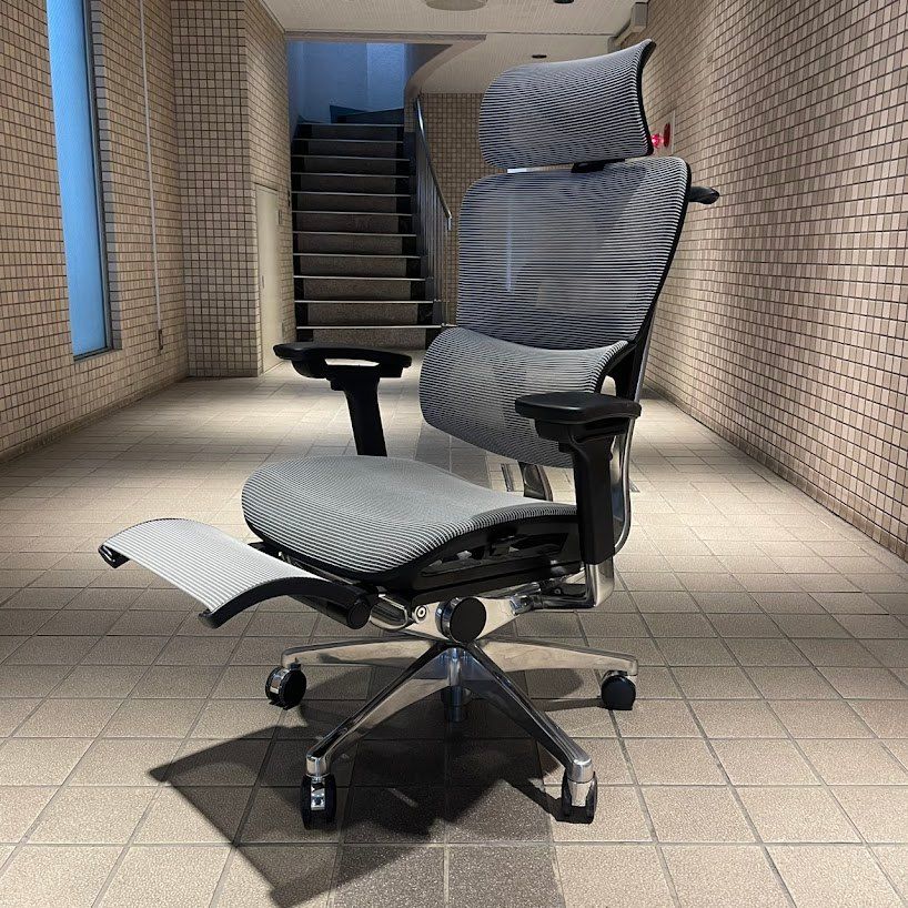 COFO Chair Pro ブラック フットレスト・ハンガー付き COFO Chair Pro – COFO（コフォ）