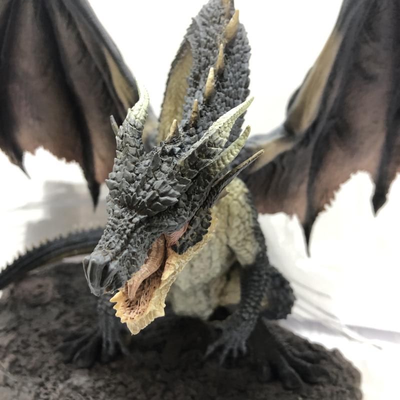 開封･箱傷み有