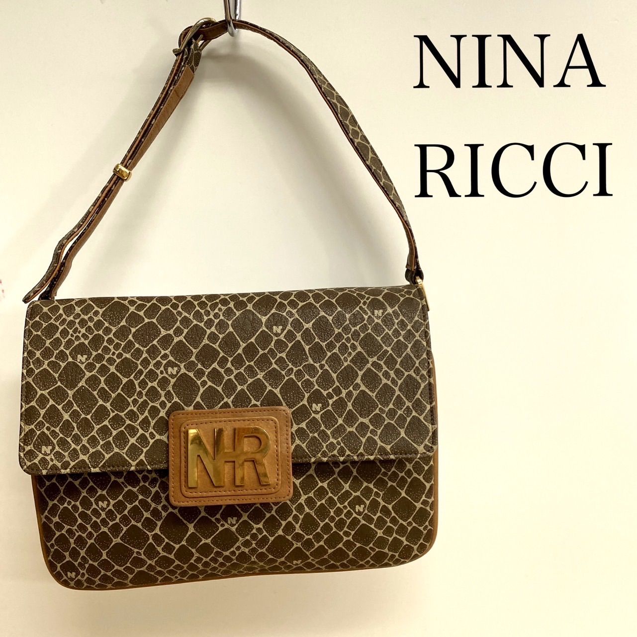 NINA RICCI ニナリッチ キリン柄 レザー ショルダーバッグ B180 - メルカリ