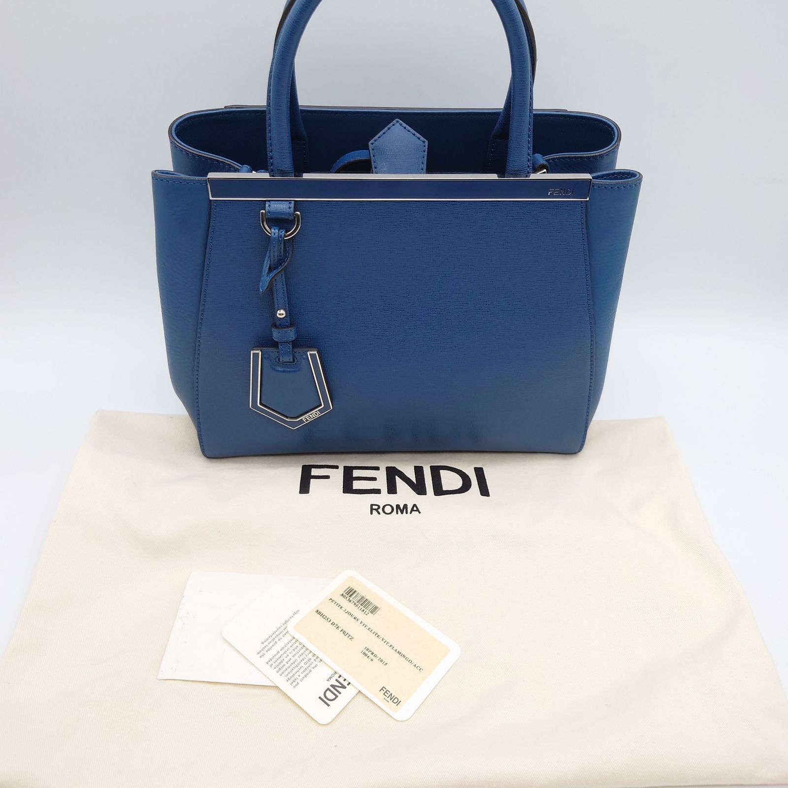 値下げ 限界価格に挑戦中 当店通常価格104,800円】 FENDI フェンディ