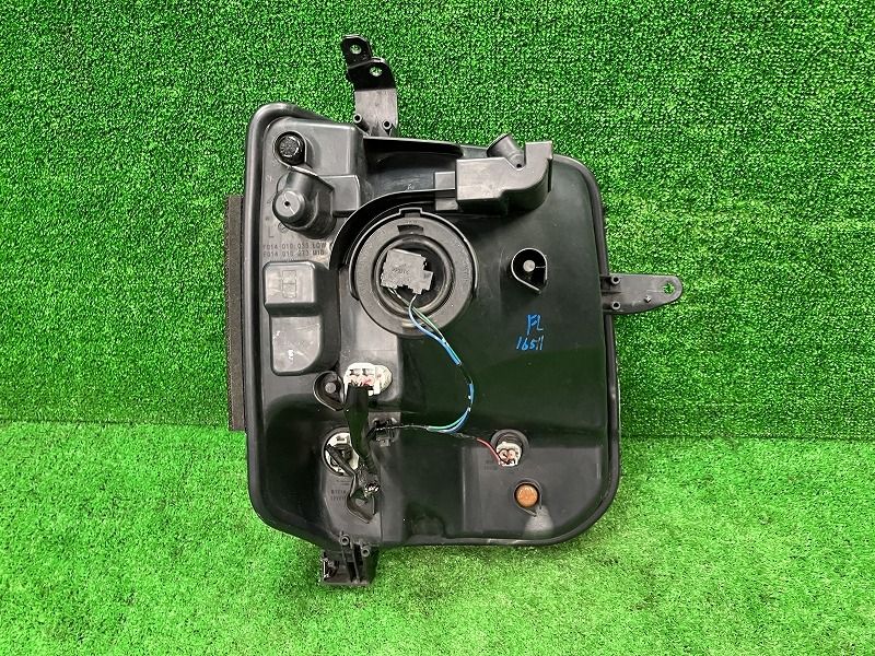 NV100クリッパー　エブリィ左中古ヘッドランプ02260-4A02B NV100クリッパー エブリィ左ヘッドランプ02260-4A02B 【公式通販】