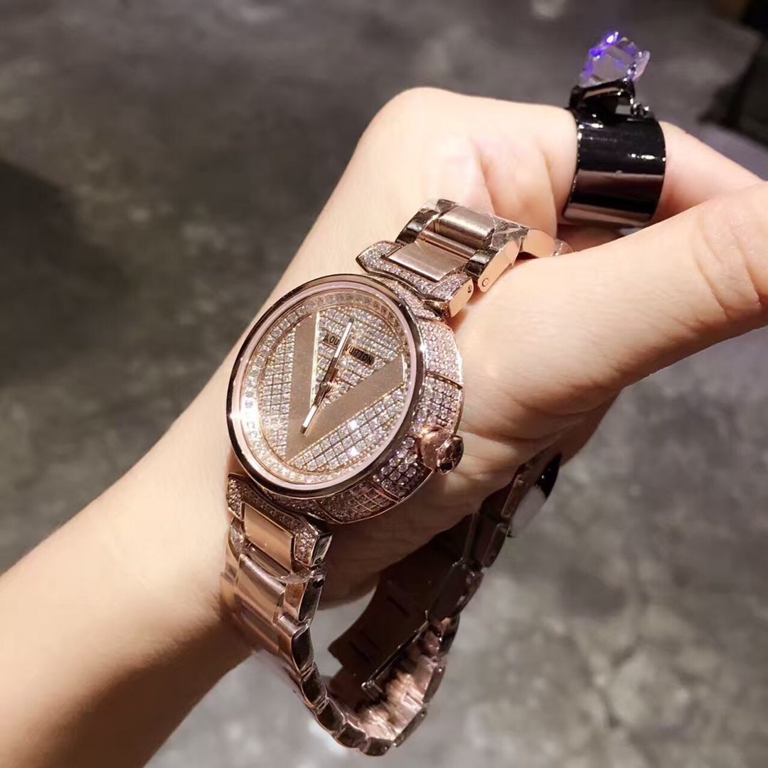 LOUIS VUITTON ルイヴィトン レディース腕時ケ 33mm｜スター