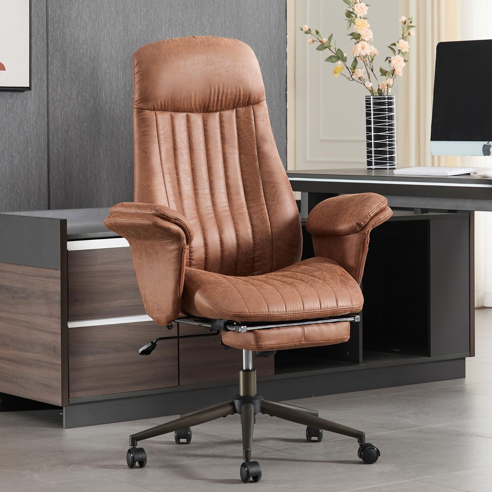 ゲーミングチェア 135度リクライニング PIANETA 人間工学オフィスチェア テレワーク社長椅子 伸縮 のオットマン 高さ調節機能デスクチェア コーヒー色 オットマン付