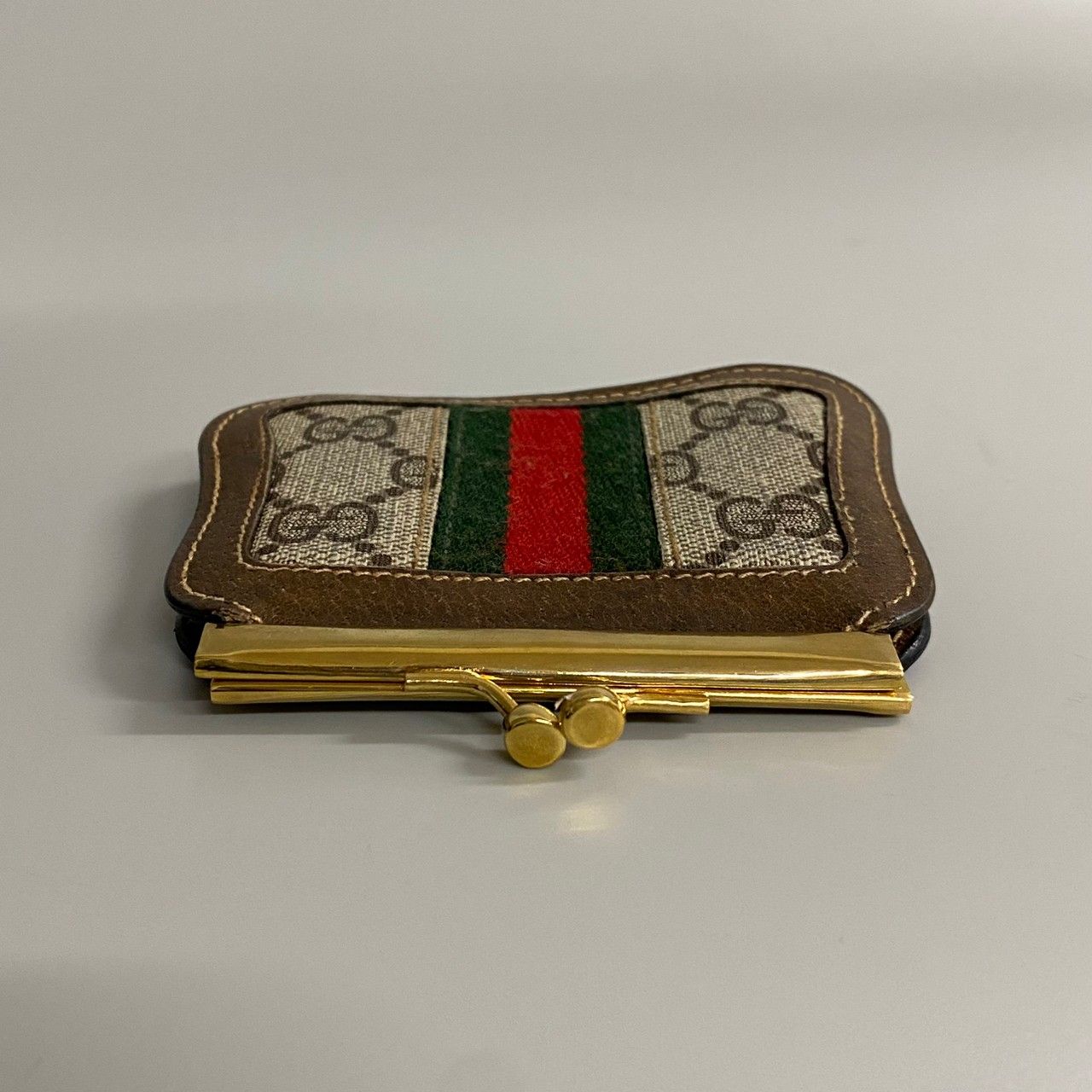 【極美品】GUCCI がま口コインケース　オールドグッチ　茶色　小銭入れ GUCCI グッチ がま口コインケース 小銭入れ オールドグッチ