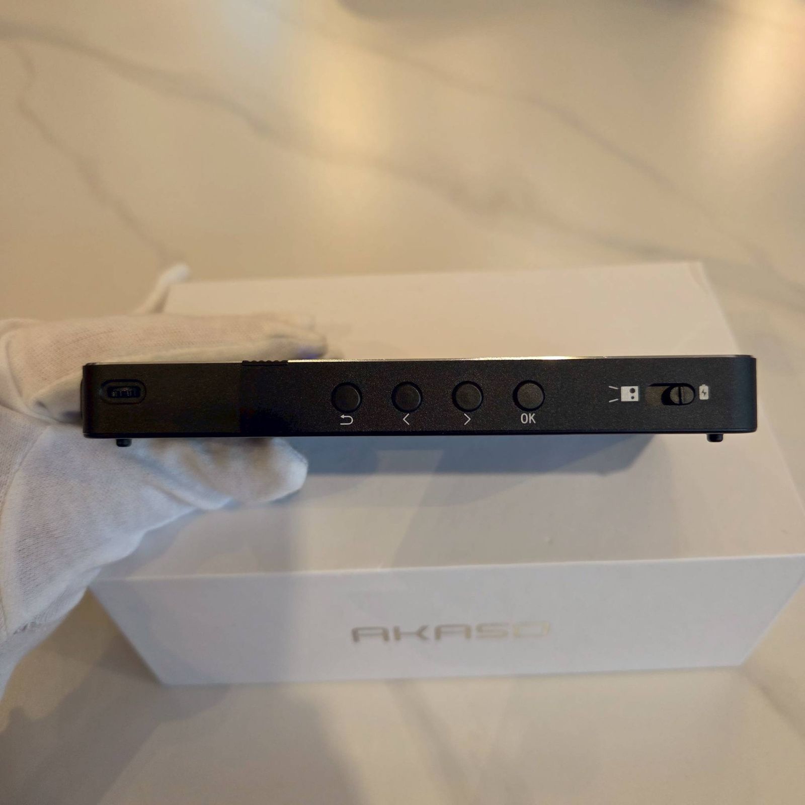 AKASO FOCUS Mini Video Projector ミニプロジェクター ビデオ