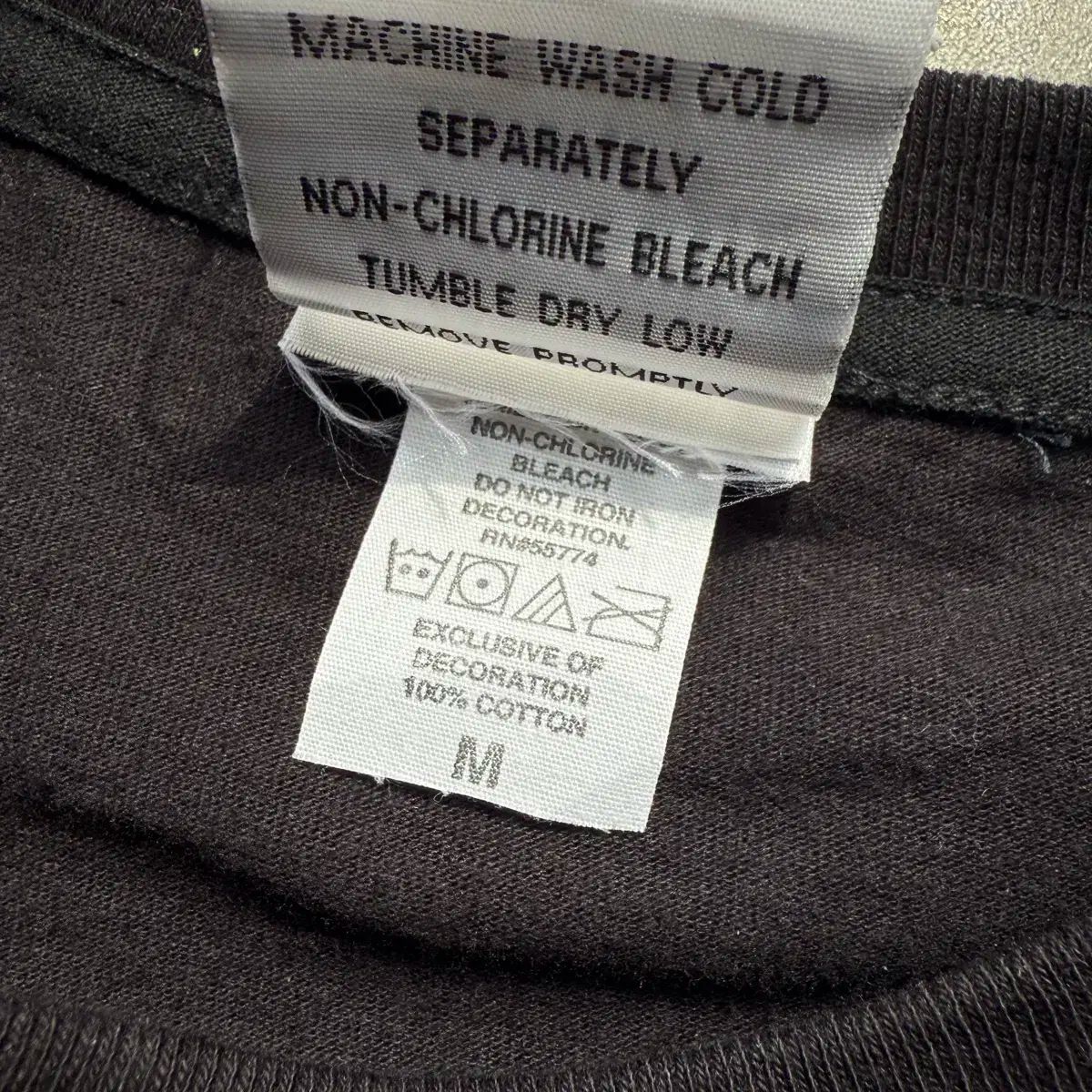 Tシャツ