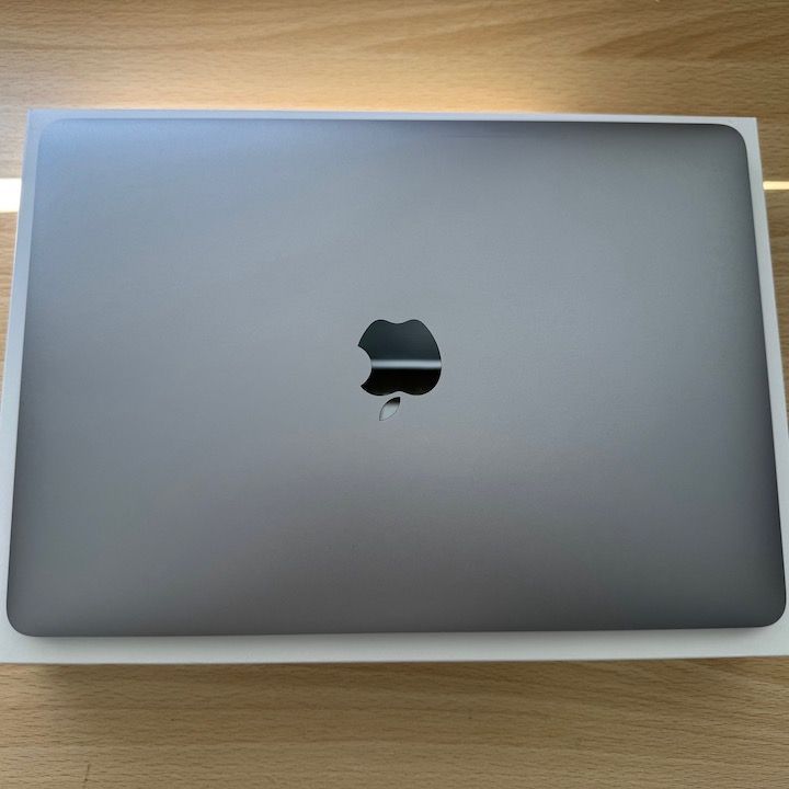 スマホ・タブレット・パソコン APPLE MacBook MACBOOK MJY32J/A Apple MacBook 12-inch 2015年モデル スペースグレイ Retina MJY32J/A