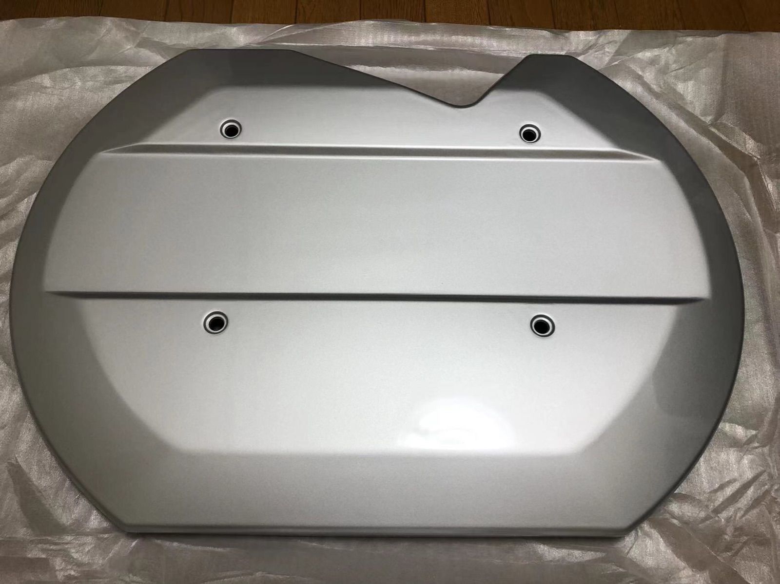 ジムニーJB64JB74 リアゲートカバー(塗装済み）