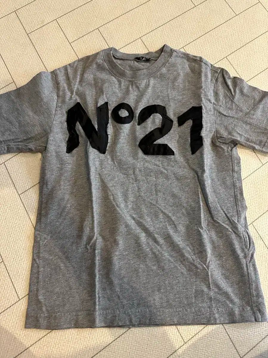 ベストコンディション ブランド 8 三つの服 7 蜂 バッチ 夏