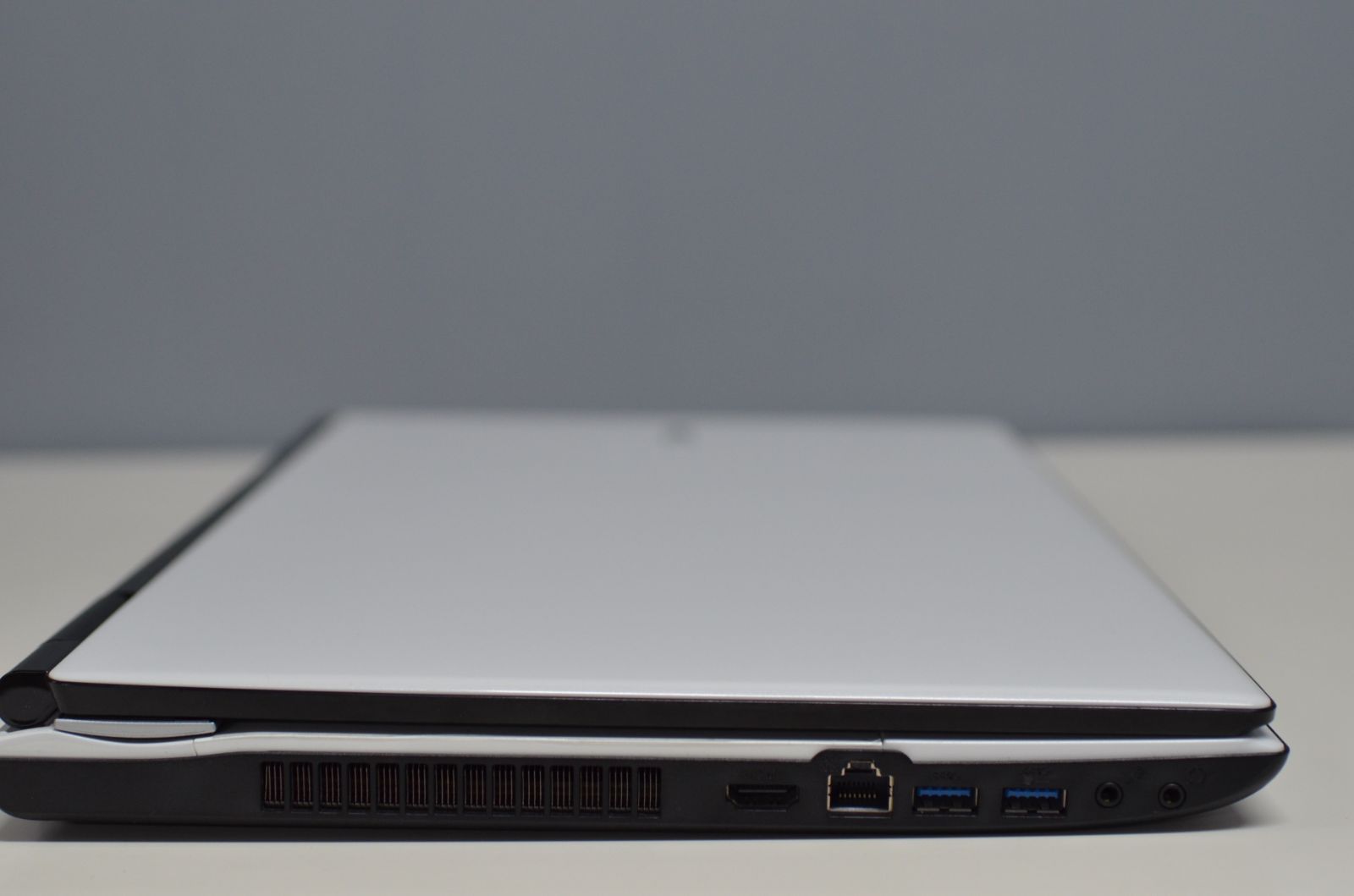 ノートパソコン NEC LAVIE PC-LL750SSW INTEL Corei7-4700MQ Webカメラ