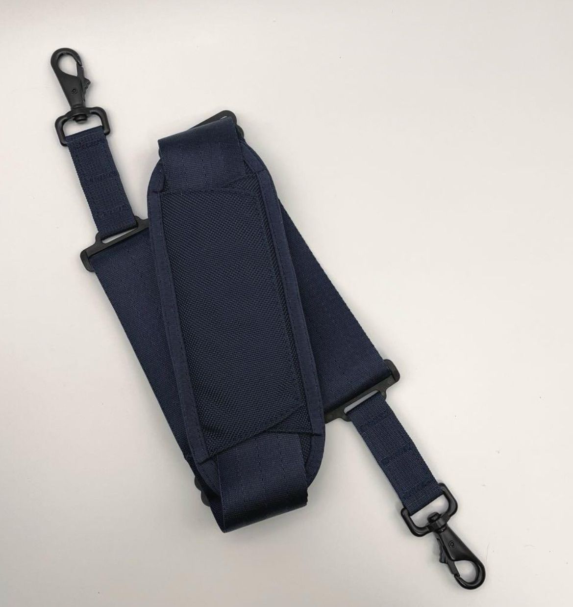 バッグ ネイビー